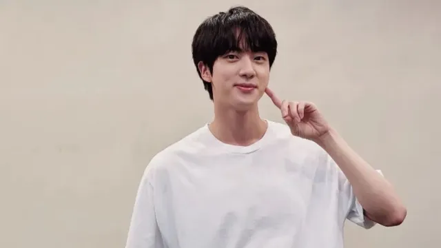 bts-jin-torch-bearer-ceremony-at-2024-paris-olympics-date-time-where-to-watch-on-ott-in-india-youtube-kpop